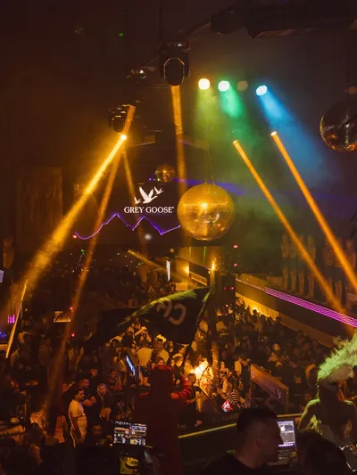 Žurka u Diskoteci Camel — noćni klub Sanski Most